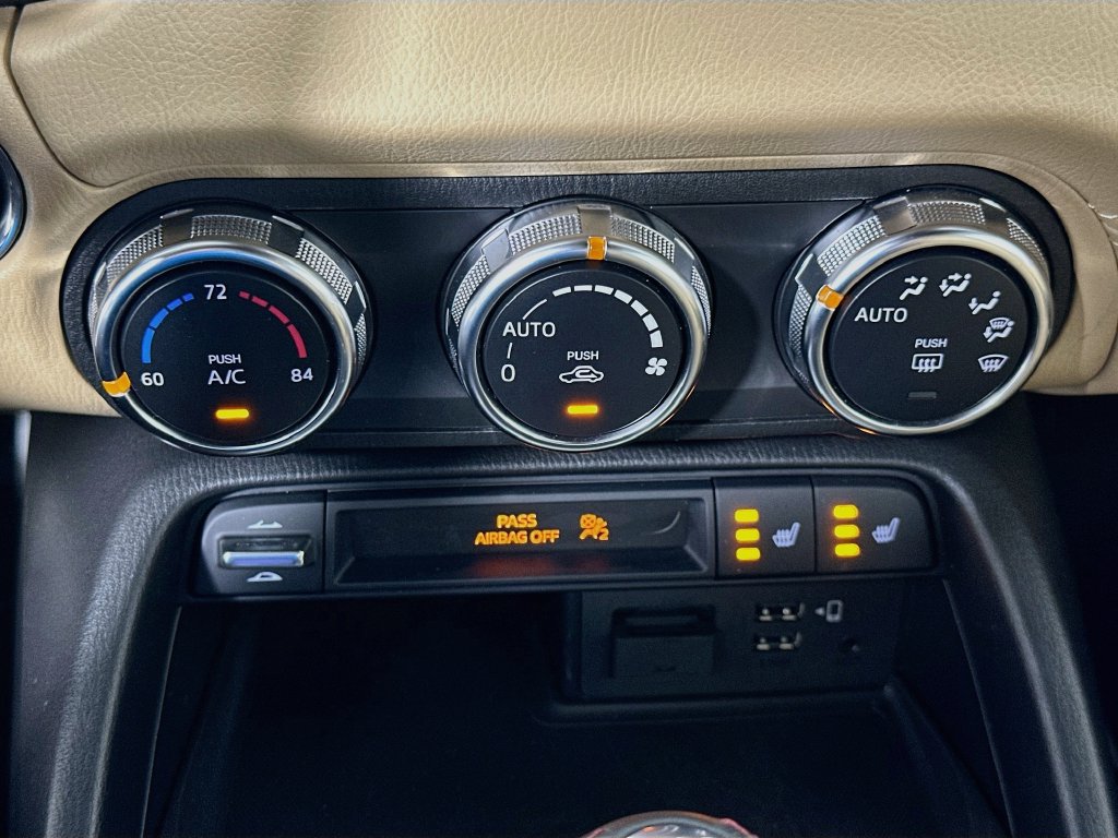 Used 2019 MAZDA MX-5 Miata RF Grand Touring w/ Appearance Package RWD image 16