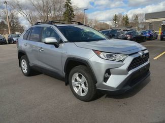 Used 2020 Toyota RAV4 XLE w/ Convenience Package video 2