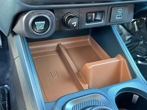 Certified 2024 Ford Maverick Lariat image 14