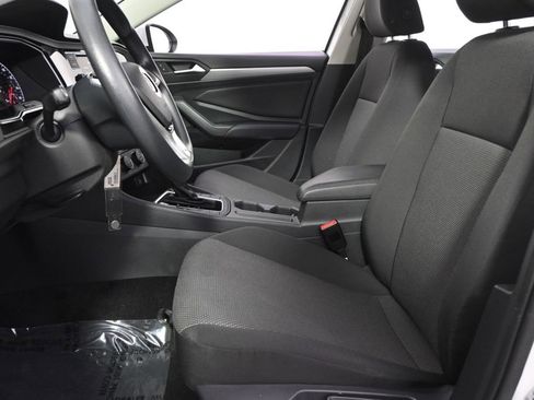 Used 2019 Volkswagen Jetta S w/ Driver Assistance Package image 13