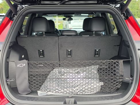 New 2026 Chevrolet Equinox LT w/ Convenience Package II FWD image 15