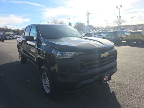 New 2026 Chevrolet Colorado W/T image 1