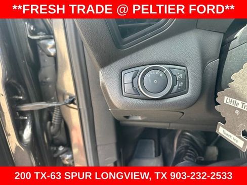 Used 2017 Ford Escape SE w/ Equipment Group 201A FWD image 13