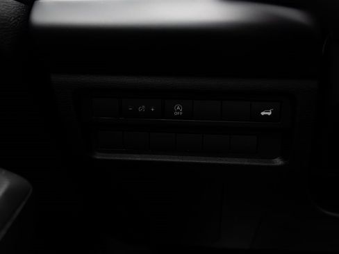 New 2026 Mitsubishi Outlander SEL image 13