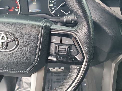 Used 2022 Toyota Tundra SR5 w/ TRD Off-Road Package image 17