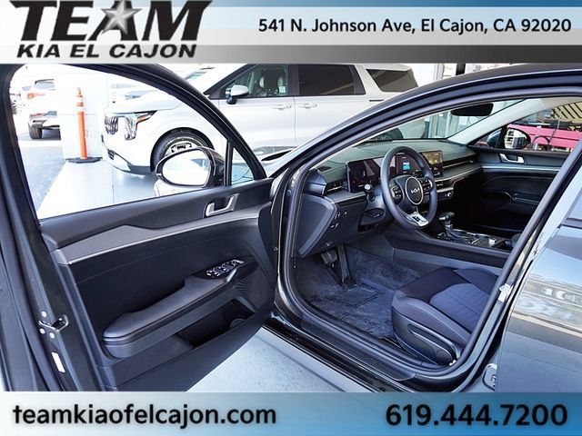 New 2026 Kia K5 LXS FWD image 39