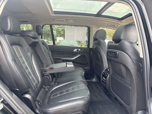 Used 2020 BMW X7 xDrive40i w/ Cold Weather Package image 21