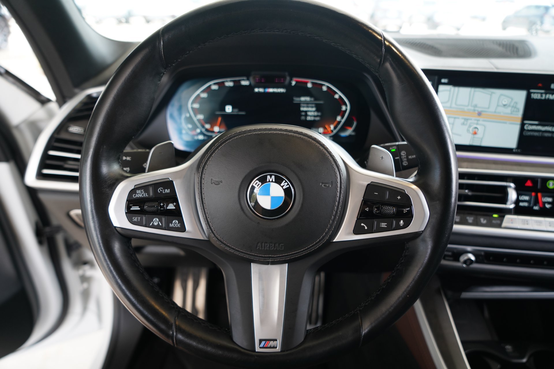 Used 2023 BMW X5 M50i w/ Executive Package AWD/4WD image 13