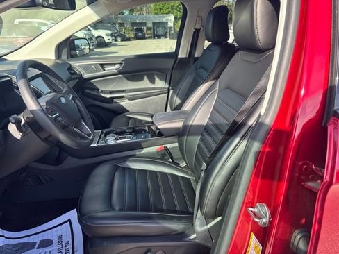 Used 2020 Ford Edge SEL w/ Convenience Package FWD image 9