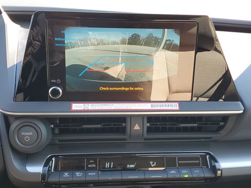 New 2026 Toyota Prius LE image 23