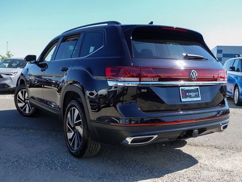 New 2026 Volkswagen Atlas SE FWD image 10