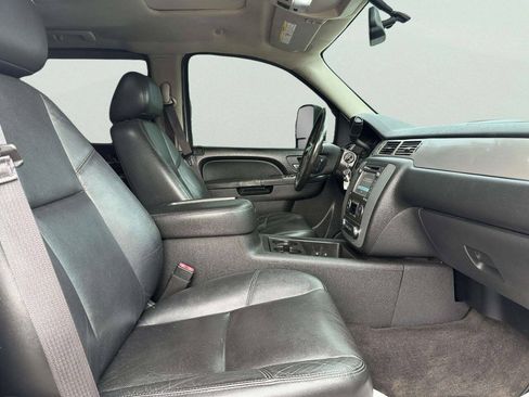 Used 2013 Chevrolet Silverado 3500 LTZ w/ LTZ Plus Package AWD/4WD image 20
