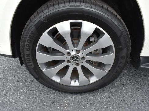 Used 2018 Mercedes-Benz GLS 450 4MATIC w/ Premium Package image 41