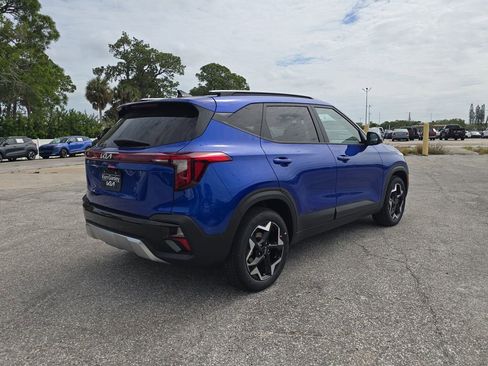 New 2026 Kia Seltos S FWD image 8