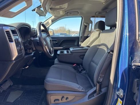 Used 2016 Chevrolet Silverado 1500 LT w/ LPO, Black Pack image 5