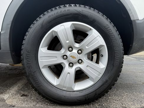 Used 2015 Chevrolet Captiva Sport LS image 33