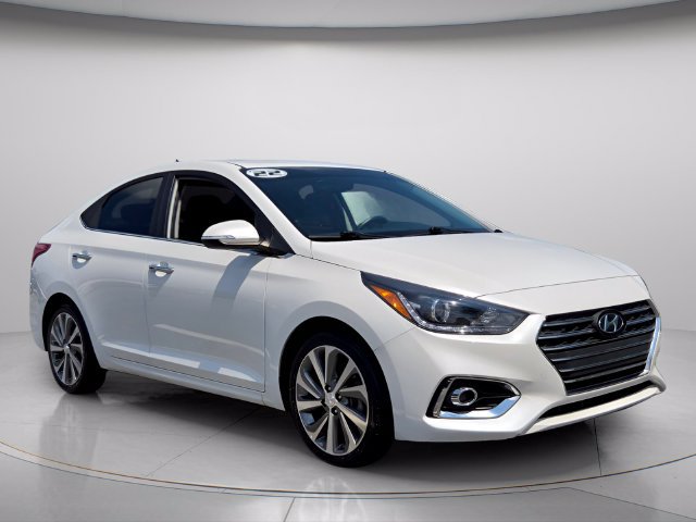 Used 2022 Hyundai Accent Limited FWD image 9