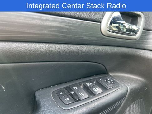 Used 2020 Jeep Grand Cherokee Altitude image 10