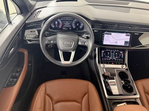 Used 2021 Audi Q7 3.0T Prestige AWD/4WD image 9