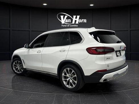 Used 2019 BMW X5 xDrive40i w/ Premium Package 2 image 3
