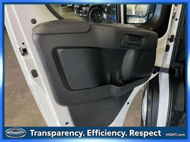 Used 2025 RAM ProMaster 2500 w/ Convenience Group FWD image 19