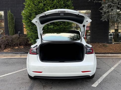 Used 2021 Tesla Model 3 Standard Range RWD image 14