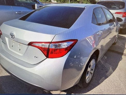 Used 2016 Toyota Corolla LE FWD image 17
