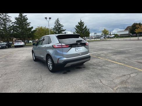 Used 2024 Ford Edge SEL AWD/4WD image 30