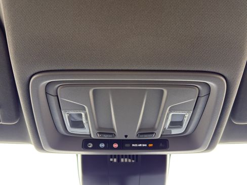 Used 2022 GMC Sierra 1500 Elevation image 35