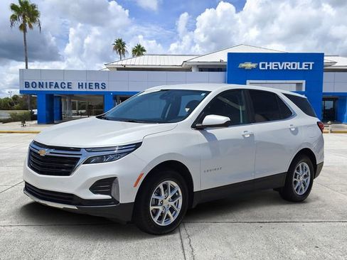Used 2024 Chevrolet Equinox LT AWD/4WD image 2