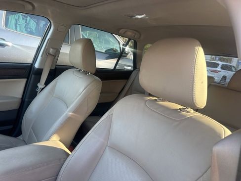 Used 2019 Subaru Outback 2.5i Limited w/ Popular Package #2 image 2