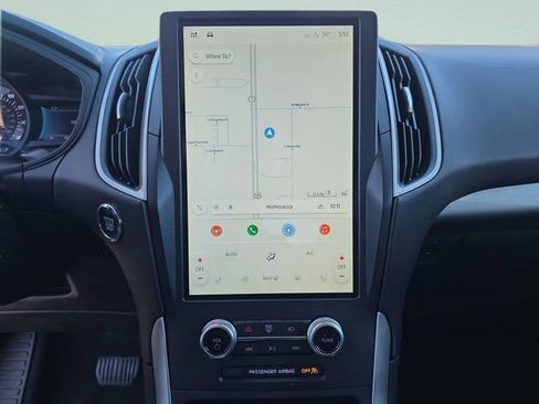 Used 2023 Ford Edge SEL image 19