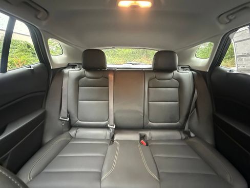 Used 2024 Chevrolet Trax ACTIV w/ Sunroof Package FWD image 26