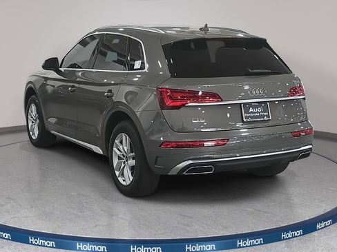 Used 2023 Audi Q5 2.0T Premium w/ Convenience Package AWD/4WD image 8