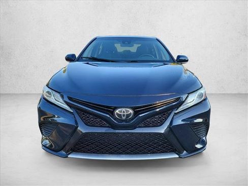 Used 2020 Toyota Camry XSE FWD image 2