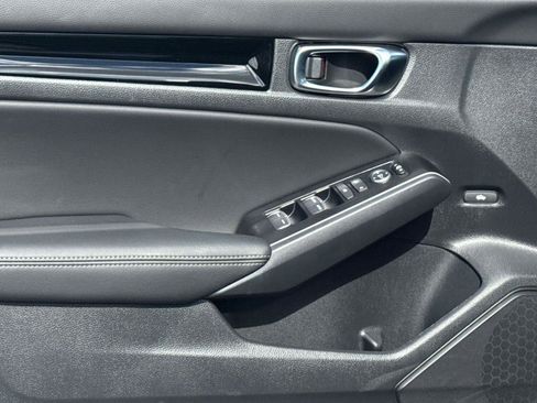 Used 2025 Honda Civic Sport Touring image 16