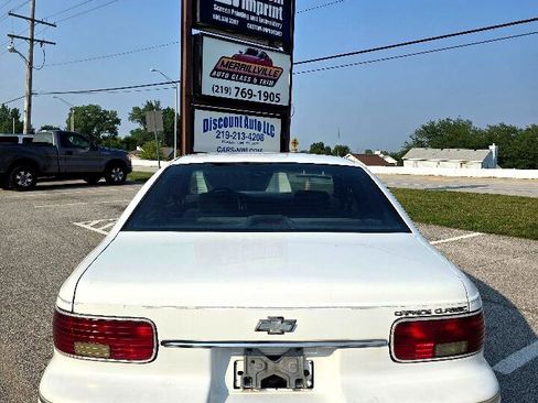 Used 1995 Chevrolet Caprice Classic image 7