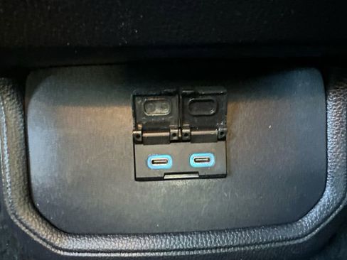 Certified 2022 Toyota Highlander XLE image 19