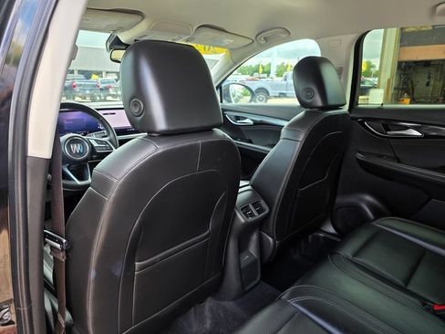 Used 2024 Buick Envision Preferred AWD/4WD image 24