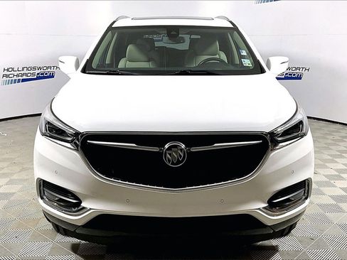 Used 2018 Buick Enclave Premium w/ Experience Buick Package image 2