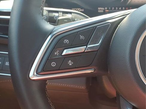 Used 2025 Buick Enclave Preferred FWD image 13