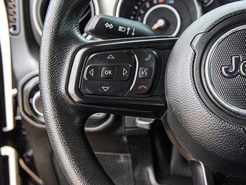 Used 2019 Jeep Wrangler Unlimited Sport AWD/4WD image 9