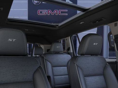 New 2026 Buick Enclave Sport Touring w/ Power Package FWD image 24