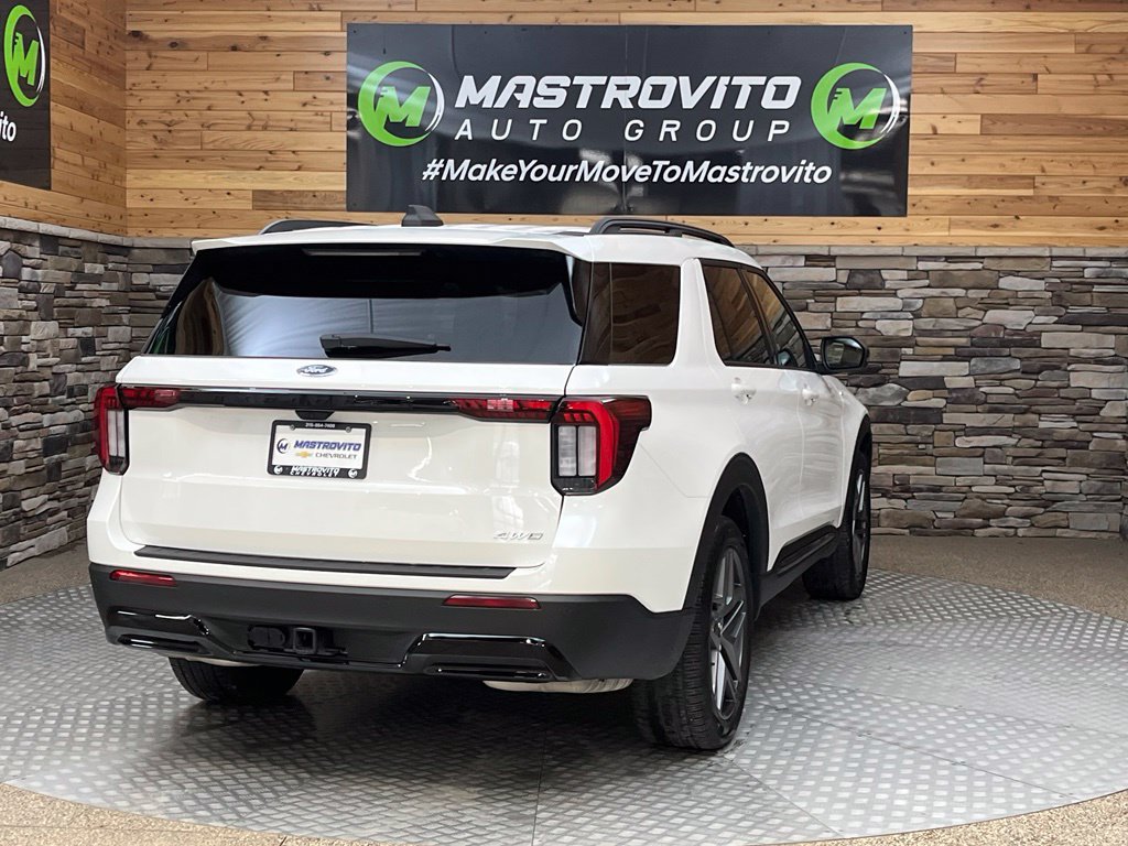 Used 2025 Ford Explorer ST-Line w/ Premium Package AWD/4WD image 14