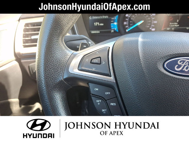 Used 2018 Ford Fusion SE w/ Fusion SE Technology Package FWD image 25