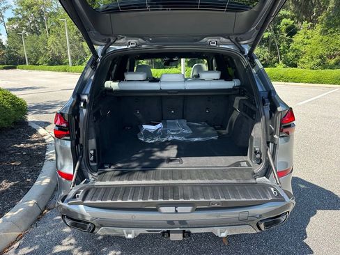 New 2026 BMW X5 xDrive40i w/ M Sport Package AWD/4WD image 23