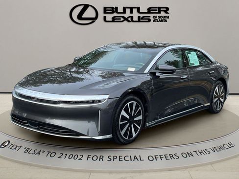 Used 2023 Lucid Air Touring image 1