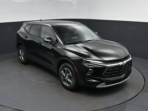 New 2026 Chevrolet Blazer LT FWD image 1