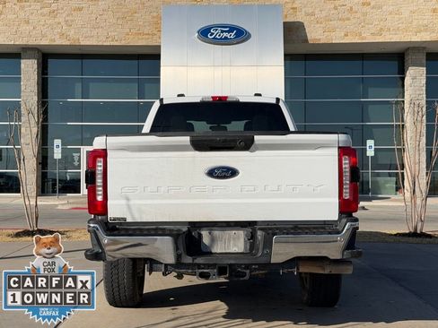 Used 2024 Ford F250 XLT w/ 360-Degree Camera Package image 23