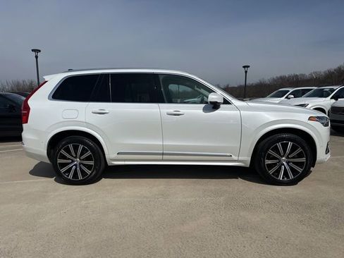 Certified 2023 Volvo XC90 B6 Plus w/ Protection Package Premier image 10
